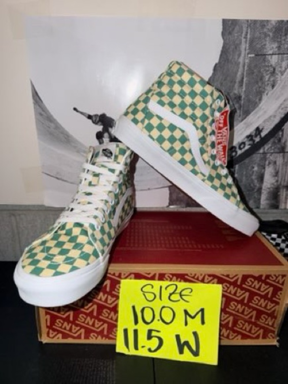 Vans Sk8-Hi checkered sz 10.0 Men’s 11.5 Women’s